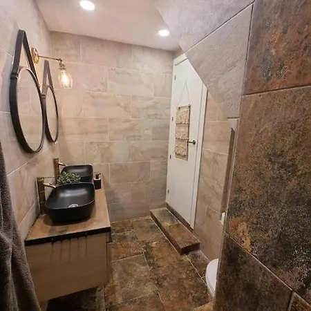 La Casina De Losar Holiday home